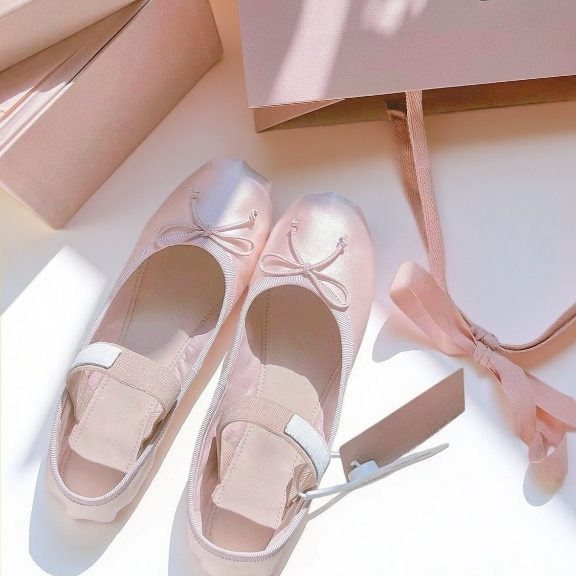 26SS Luxury Ballet Flats, Wome - Ribbon Bow Gift 리뷰 및 가격