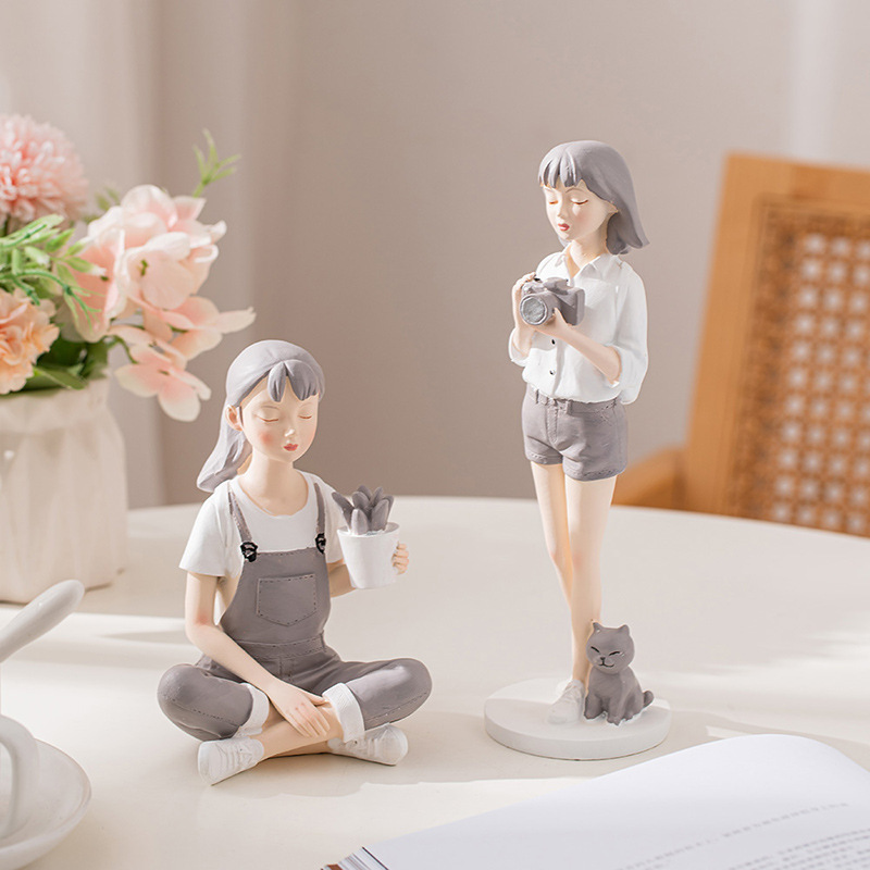 Creative Nordic Cute Girl Resi - Nutcracker Figurine 리뷰 및 가격